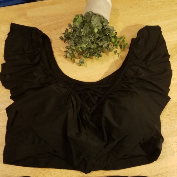 CLOSING New Black Frill Takini Swimsuit - Picture 4 of 8